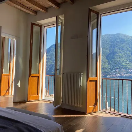 Via Castello, Como, アパート Brienno