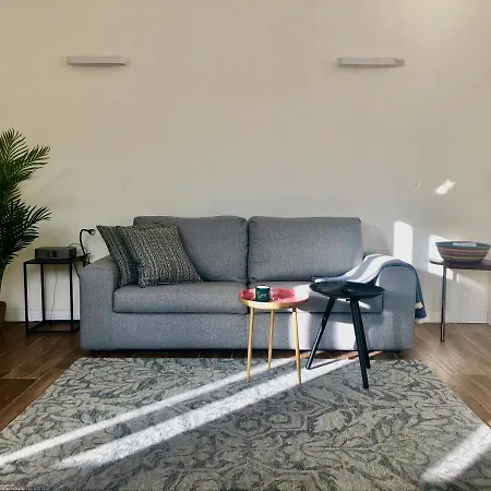 Via Castello, Como, Apartman *