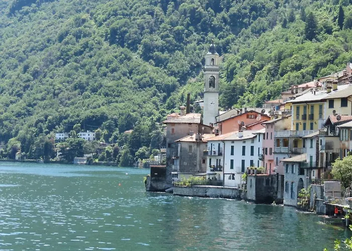 Via Castello, Como, Apartman